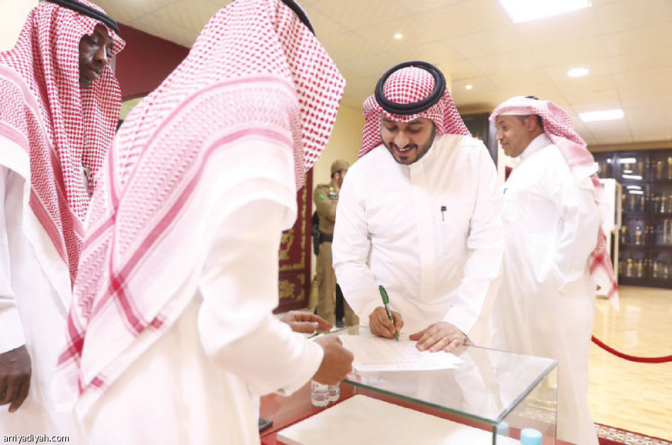 الفيصلاويون 
يعتمدون إدارة المدلج