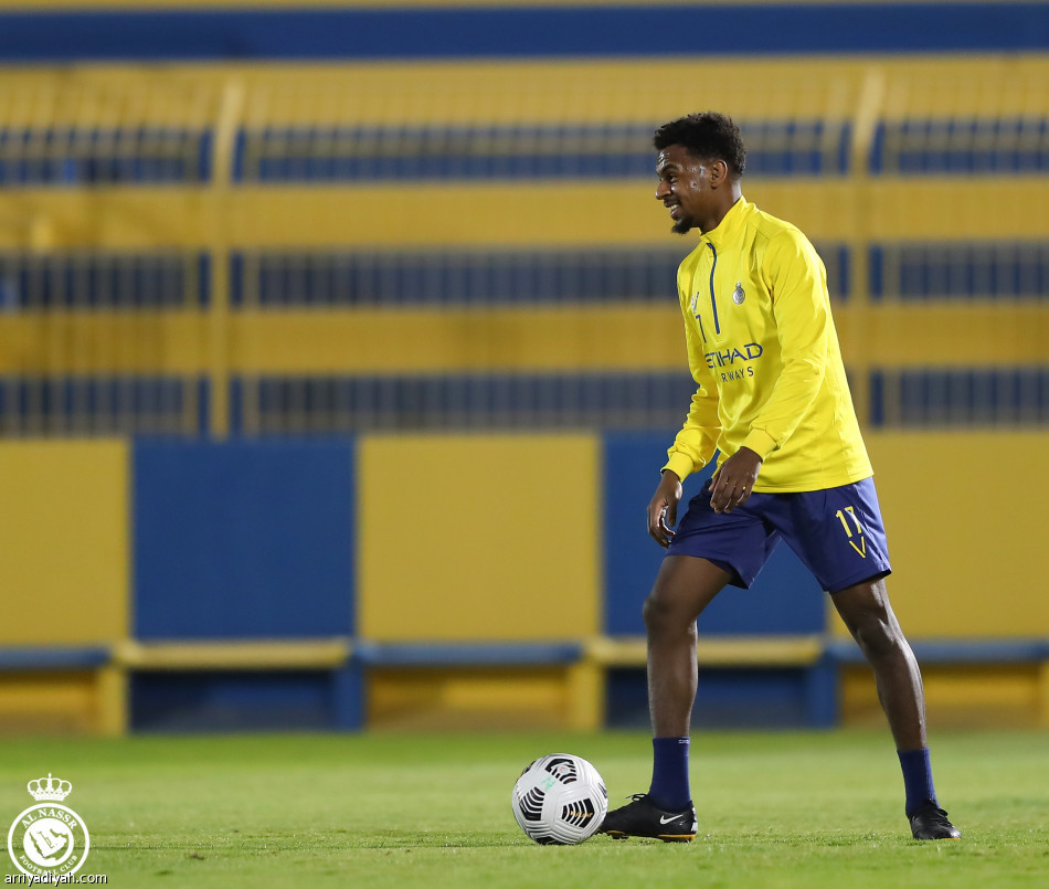 النصر يتحضر للهلال بـ«التسديد المباشر»