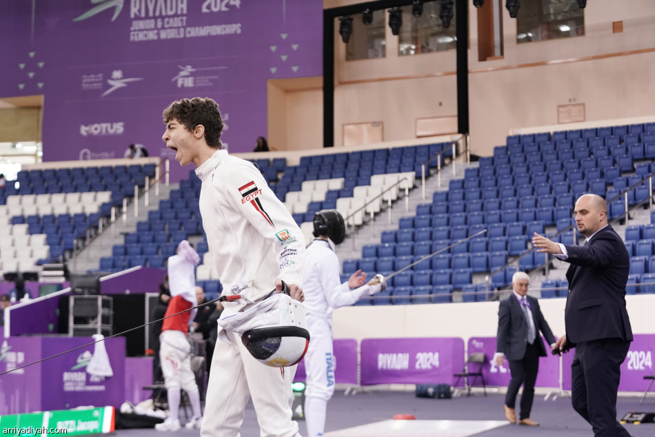 بطولة العالم للشباب.. فرنسا وسويسرا تسيطران على ذهب المبارزة