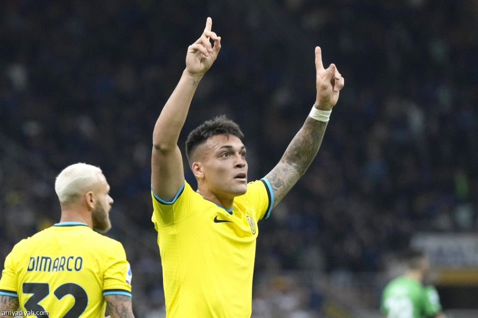 لوكاكو يقود إنتر إلى الثالث