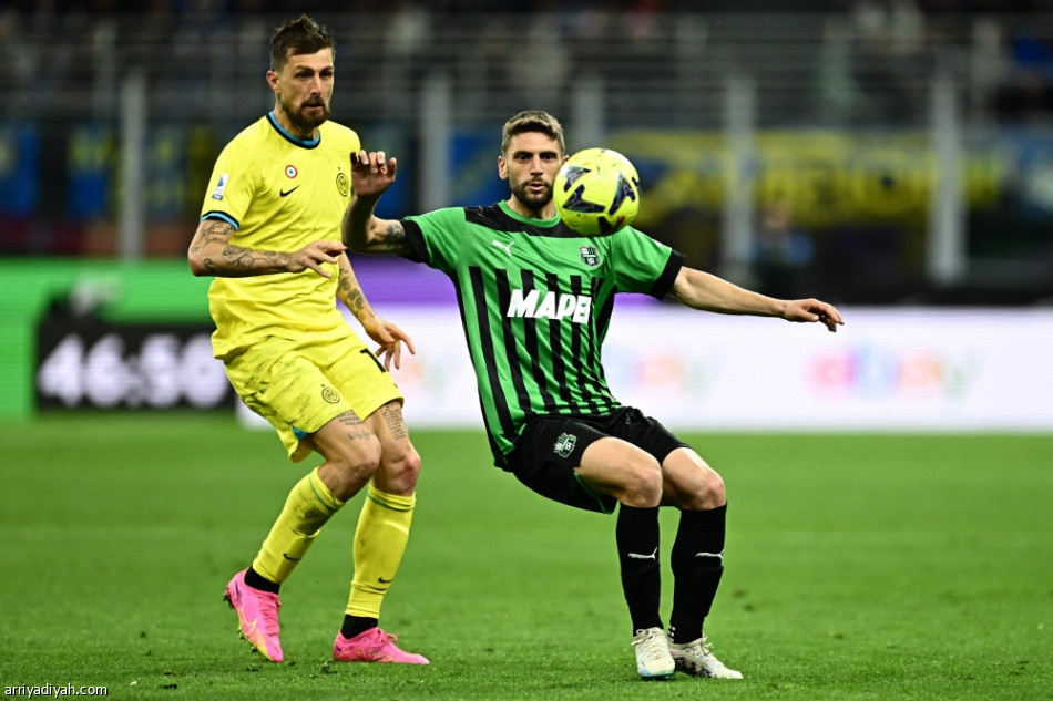 لوكاكو يقود إنتر إلى الثالث