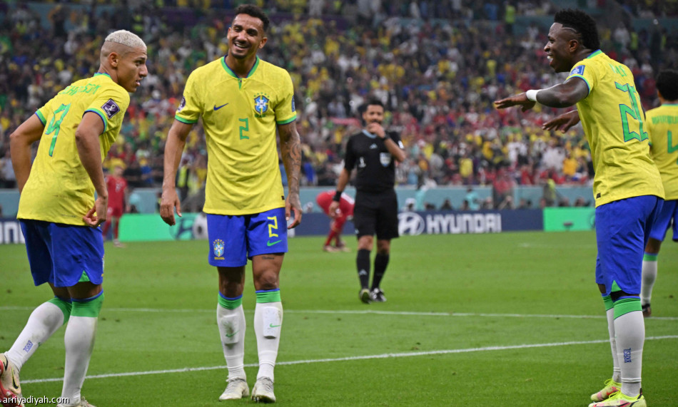 البرازيل تنطلق بثنائية ريتشارليسون
