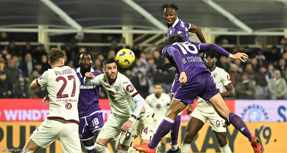 نابولي يتعثر.. وفيورنتينا يعبر تورينو