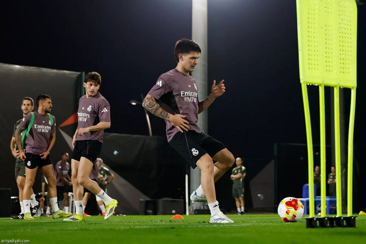 الريال.. ضغط واستحواذ