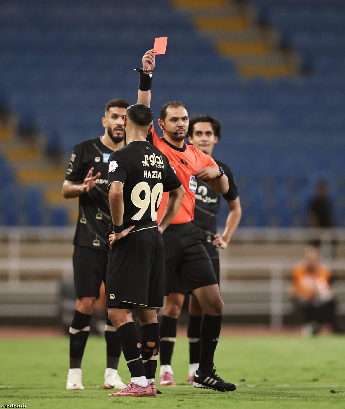 اكتساح تاريخي