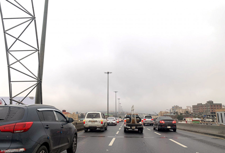 قلعة شمسان.. 
وجهة عربية