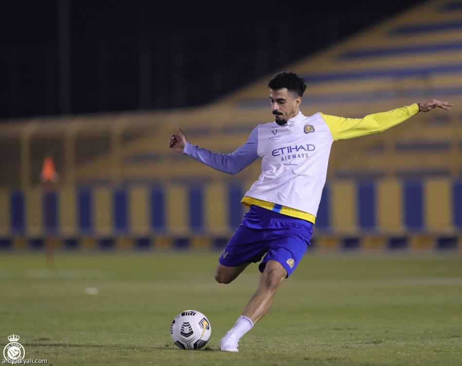 النصر يستعيد لاجامي.. ويخسر الخيبري