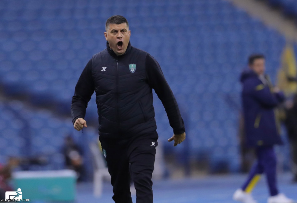 الأهلي يقتنص الوصافة.. والنصر يغرق مجددا