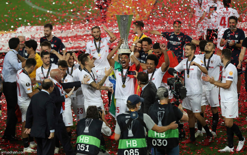 بانيجا.. بطل أوروبي في الشباب