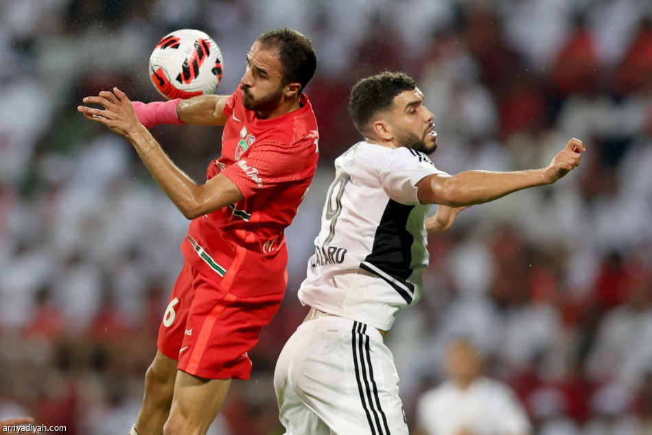 أهلي دبي يعبر عجمان.. ويحتفل باللقب