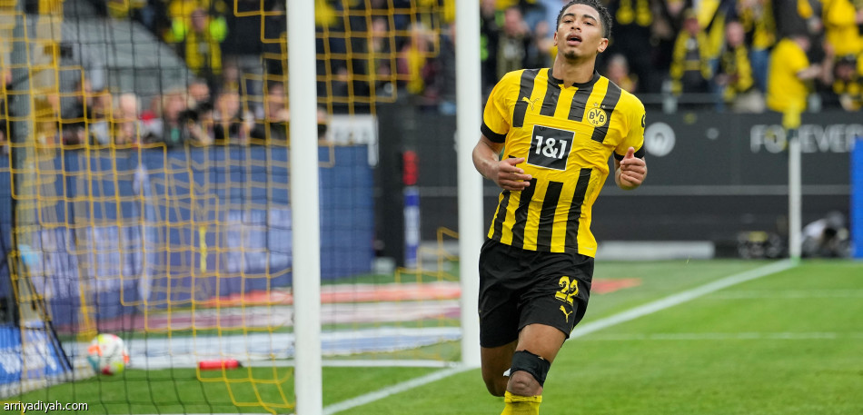 دورتموند يكتسح  فولفسبورج بسداسية