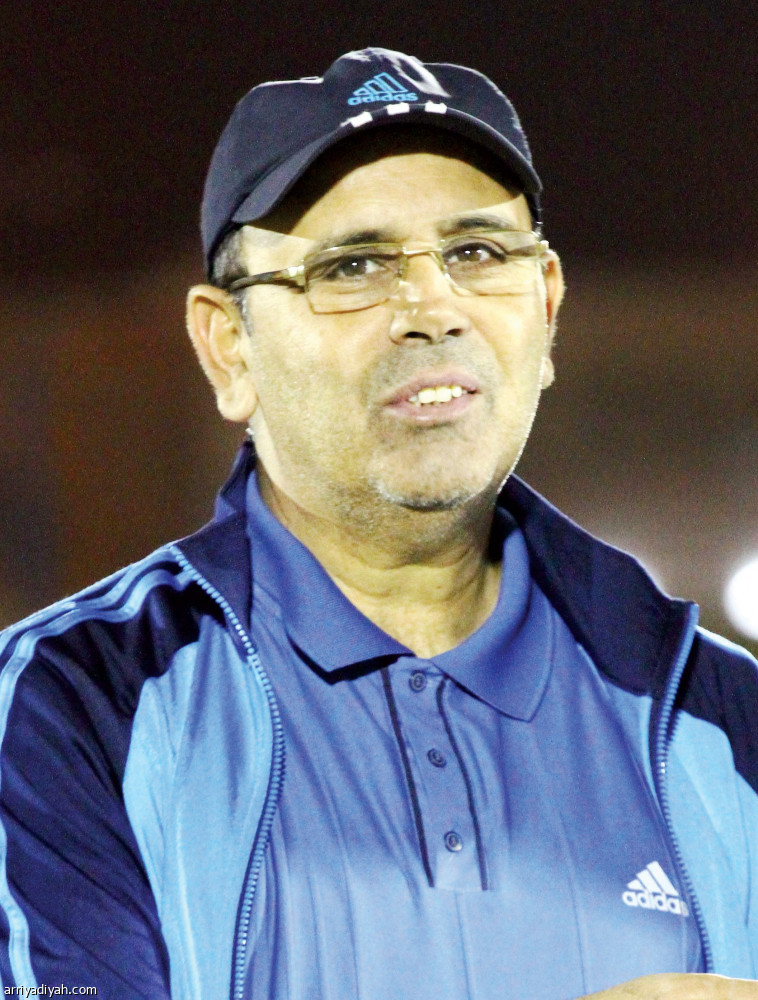 غياب
المهاجم الصريح يريح الخصوم