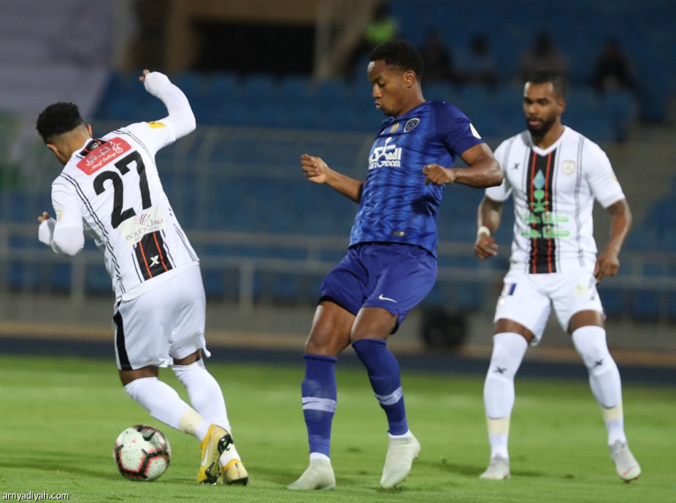 الهلال أمام الشباب.. فرحة وحسرة