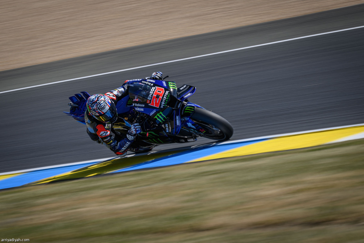 كوارتارارو ينطلق أولا