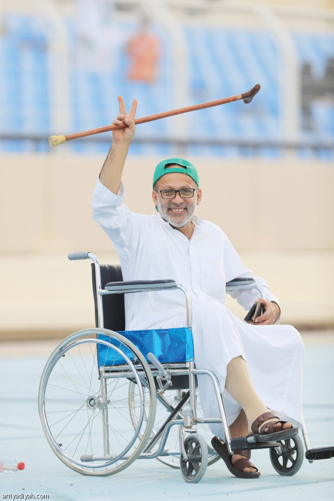 حضور جماهيري ضعيف