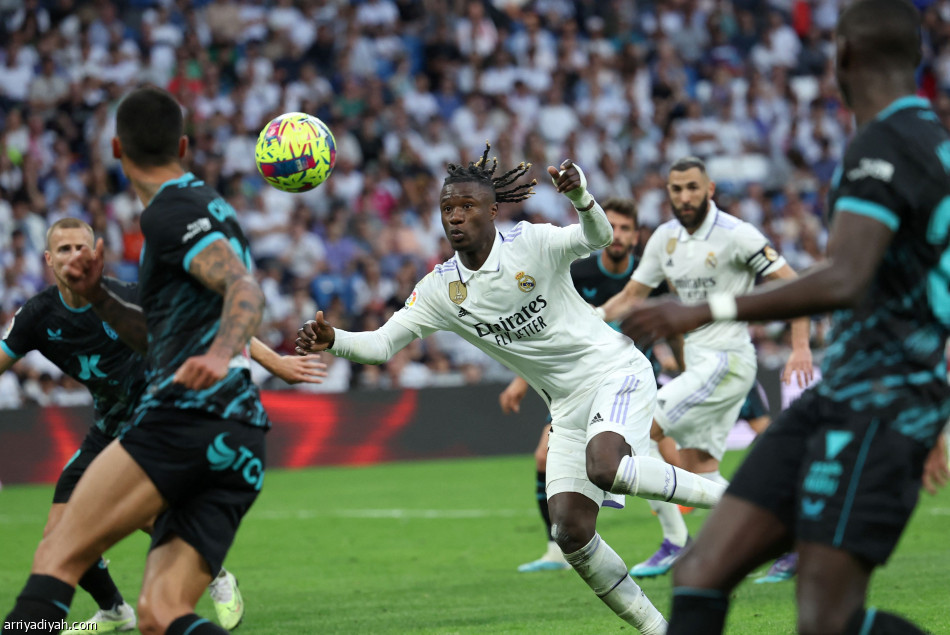 الريال يستعيد توازنه برباعية ألميريا