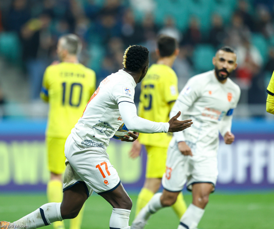 الفيحاء يقلبها على باختاكور.. وينتظر «هدية الدحيل»