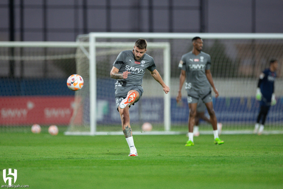 الهلال يستعيد سافيتش.. وميتروفيتش انتظار