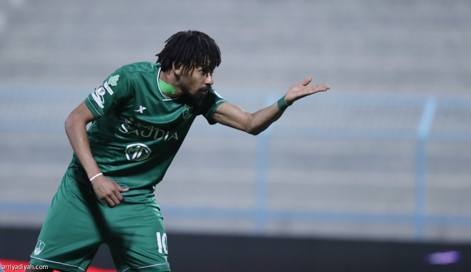 المؤشر يمنح الأهلي نقاط الباطن