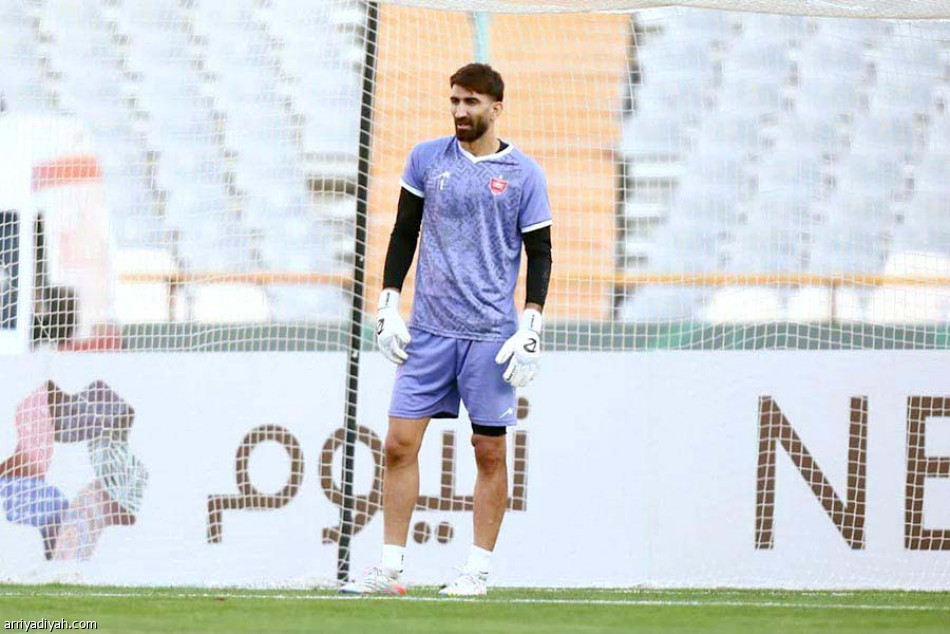 رونالدو
يلغي تدريب أزادي