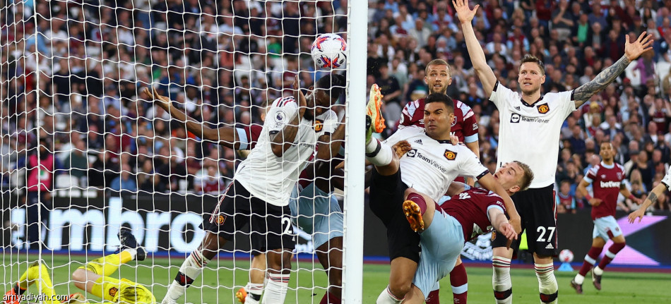 وست هام يصعق مانشستر يونايتد