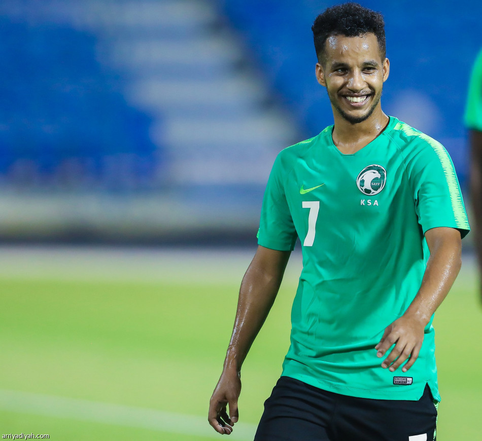 الأخضر يدشن المرحلة الأولى لـ «طوكيو»