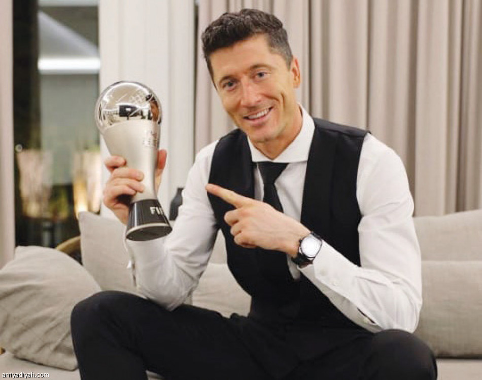 جوائز فيفا..
غضب.. تجاهل.. واحتفاء