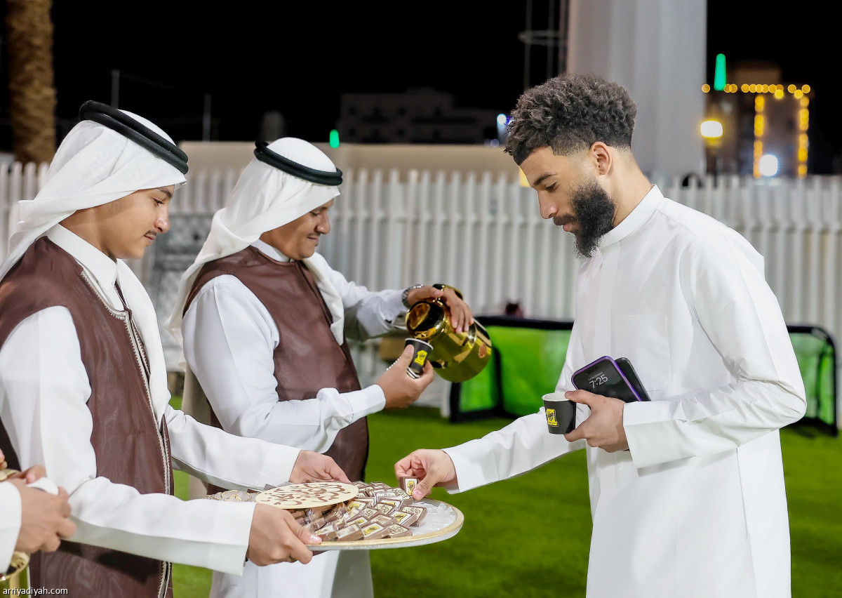 حلوى وهدايا