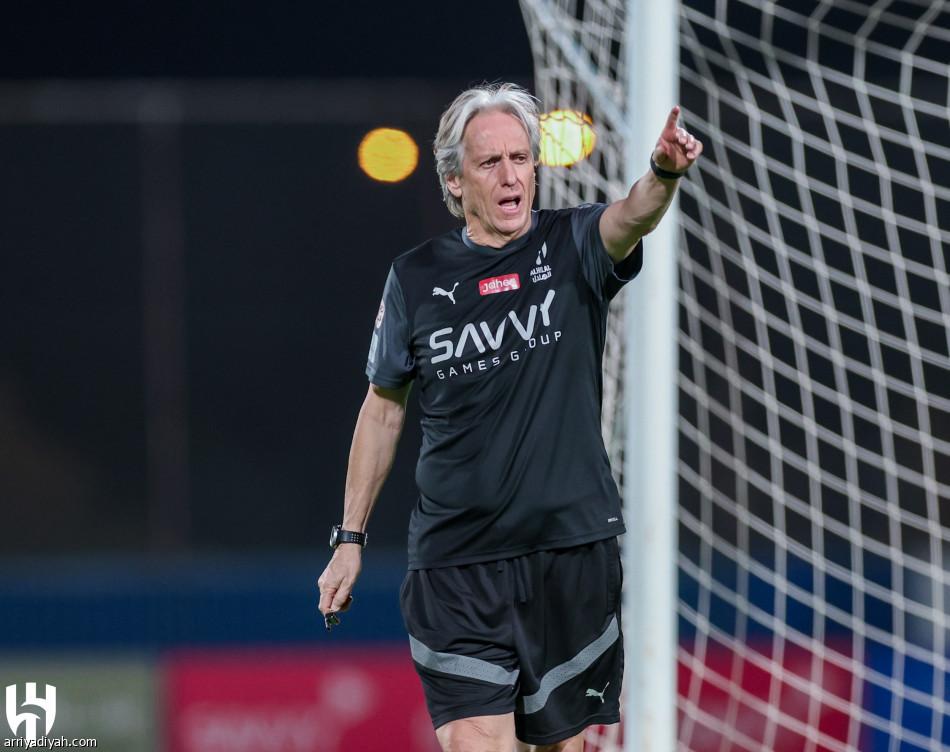 غدا.. الهلال يغادر إلى حائل