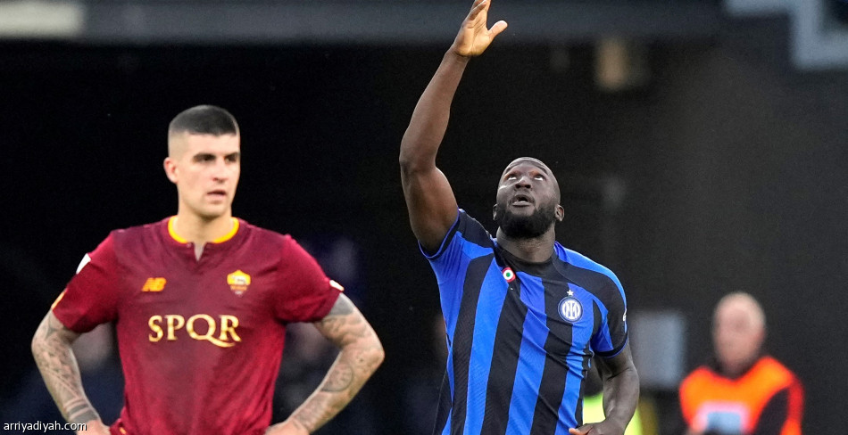 إنتر يستعيد «الرابع» بثنائية روما