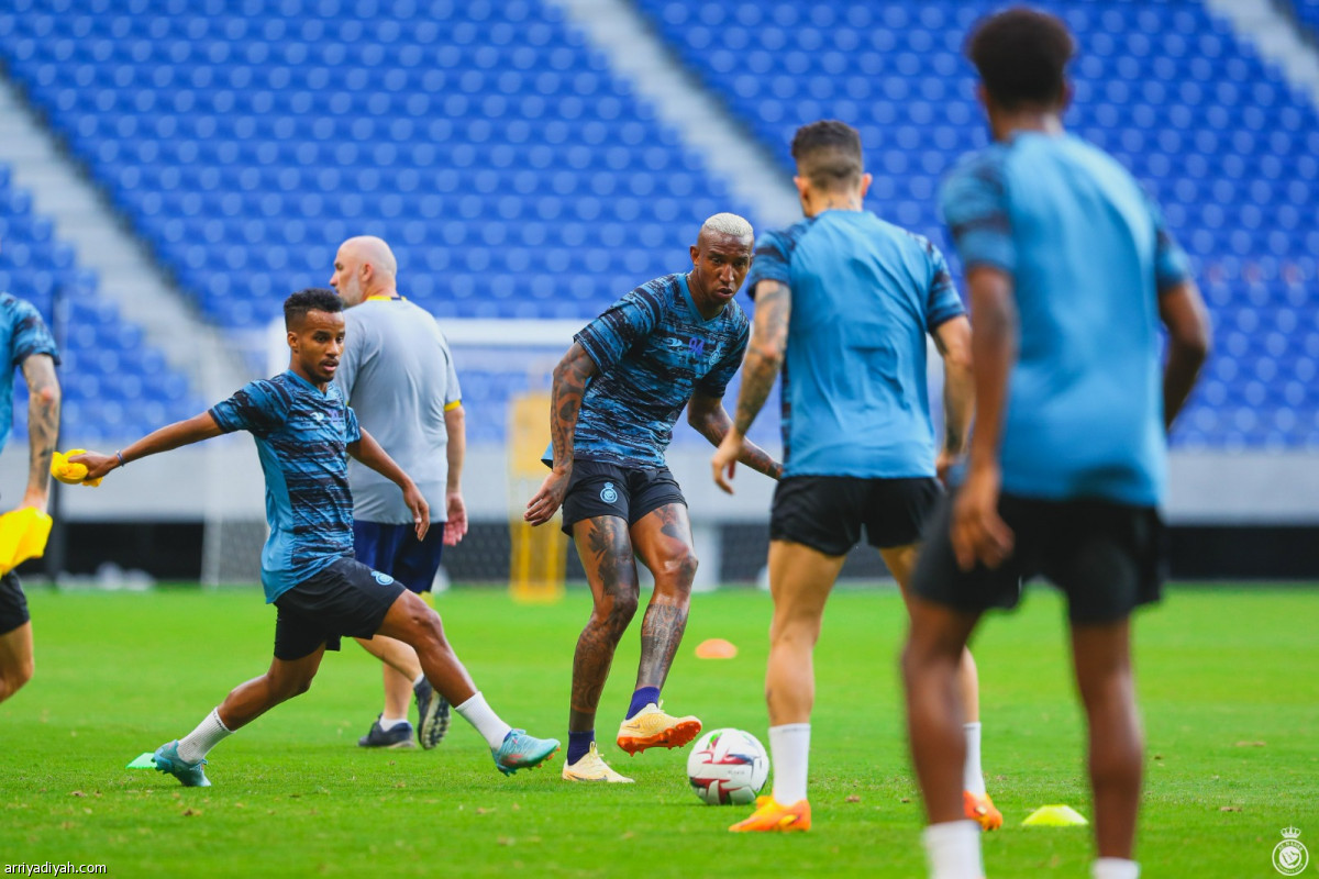 تيليس ينطلق