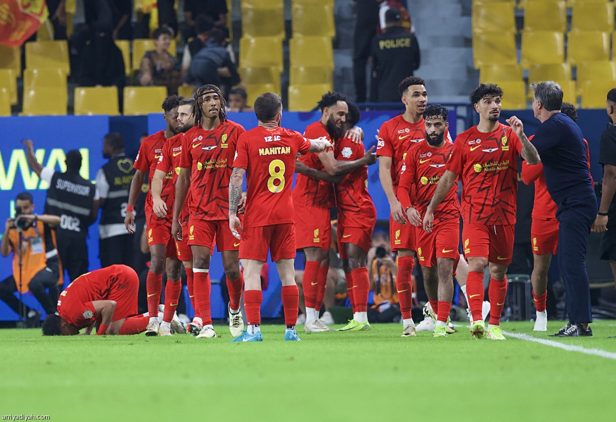 القادسية يصدم النصر