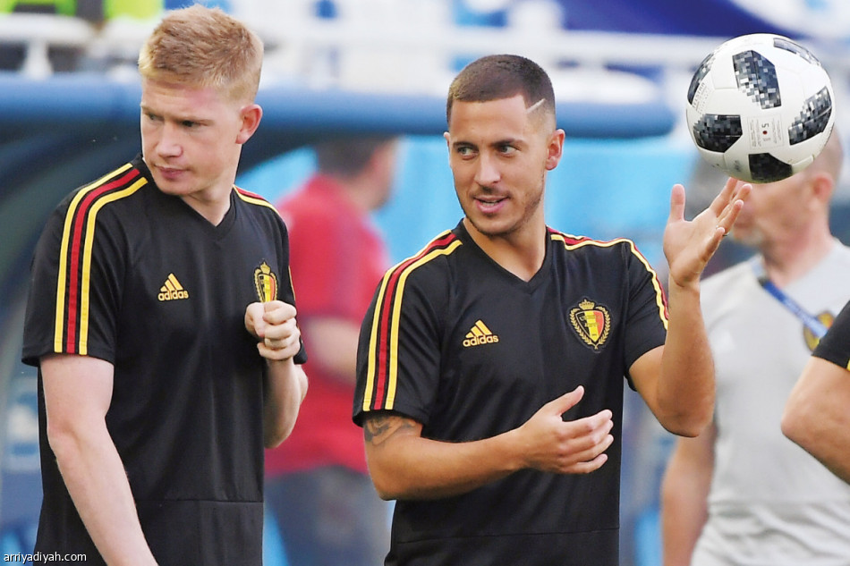 سقوط ميسي ورونالدو 
يمنح 6 نجوم أفضلية العالم