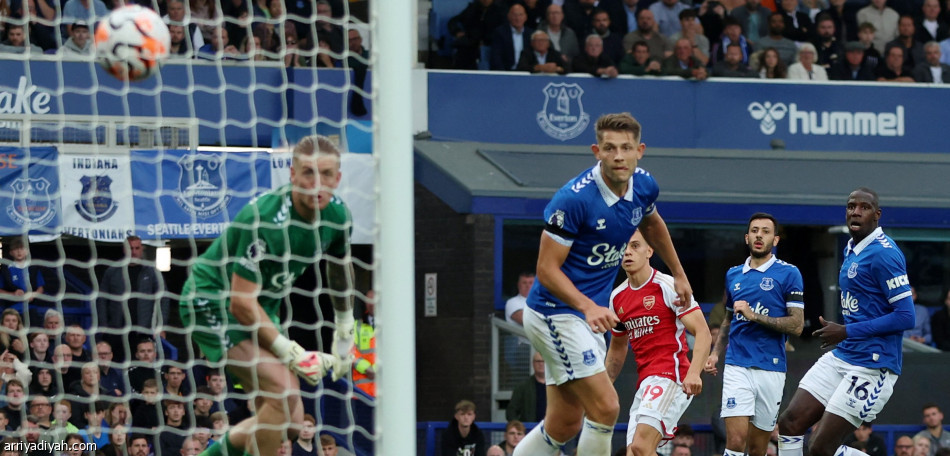 أرسنال  يسقط إيفرتون في «جوديسون بارك»