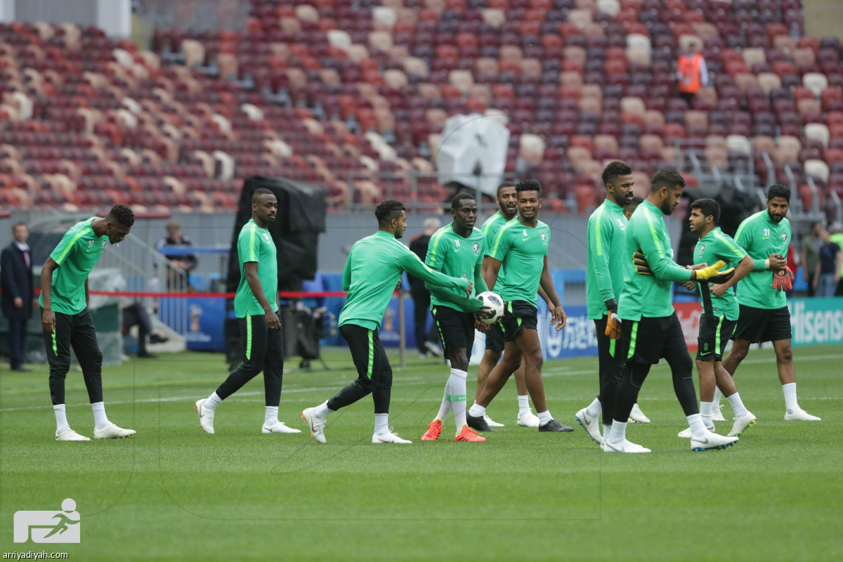 الصقور متفائلون