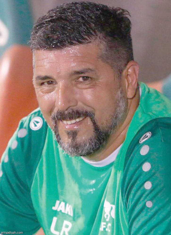 مجرشي 
يبدأ التأهيل