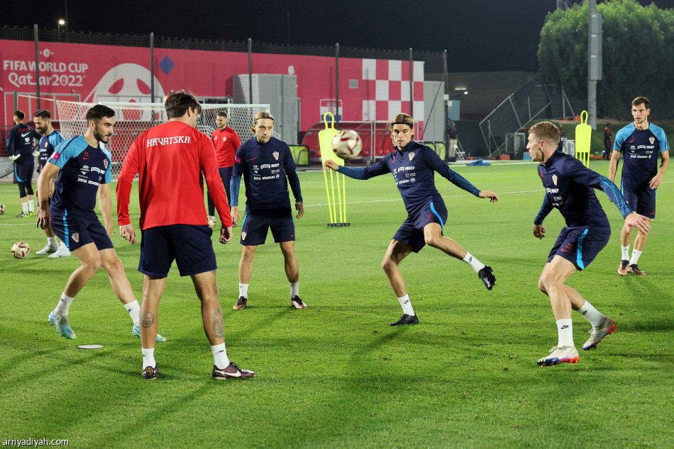 زلاتكو..
لاعب عادي ومدرب يتحدى الصحافيين
