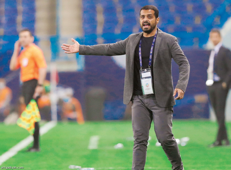 الأزرق
يكسر رقم الرائد والوحدة