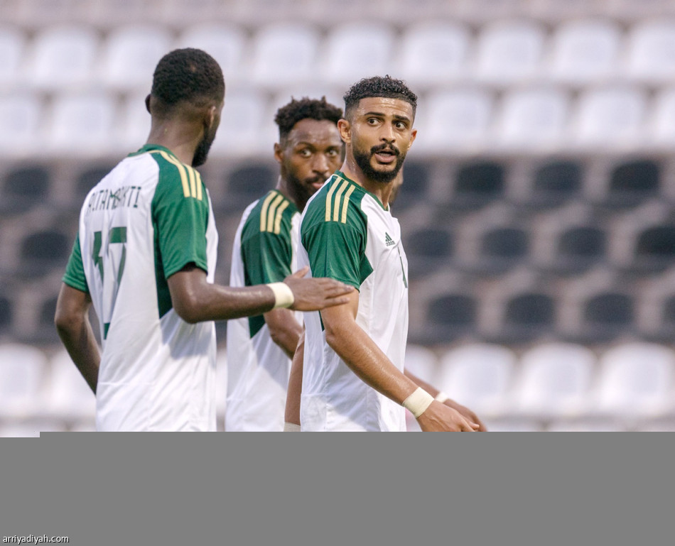 الفرج
خلف ماجد والثنيان