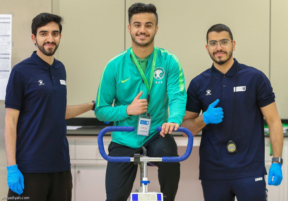 الأخضر الشاب يفحص لاعبيه فسولوجيا وميكانيكيا