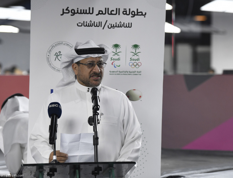 ليزي والشمري يفتتحان «سنوكر العالم»