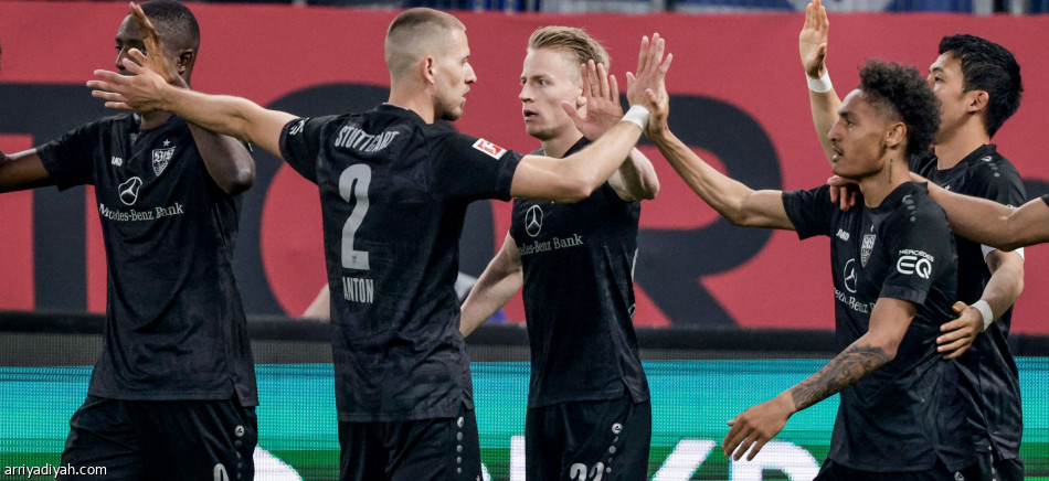 شتوتجارت يبقى في «البوندسليجا»