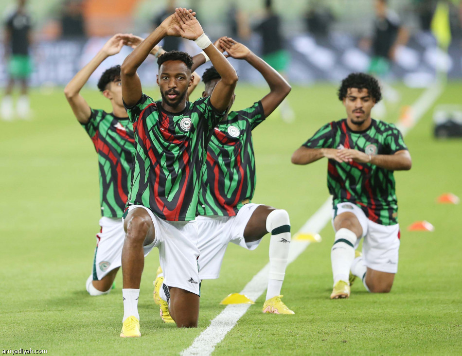 فرمينو..
أطول أزمة خلال موسمين