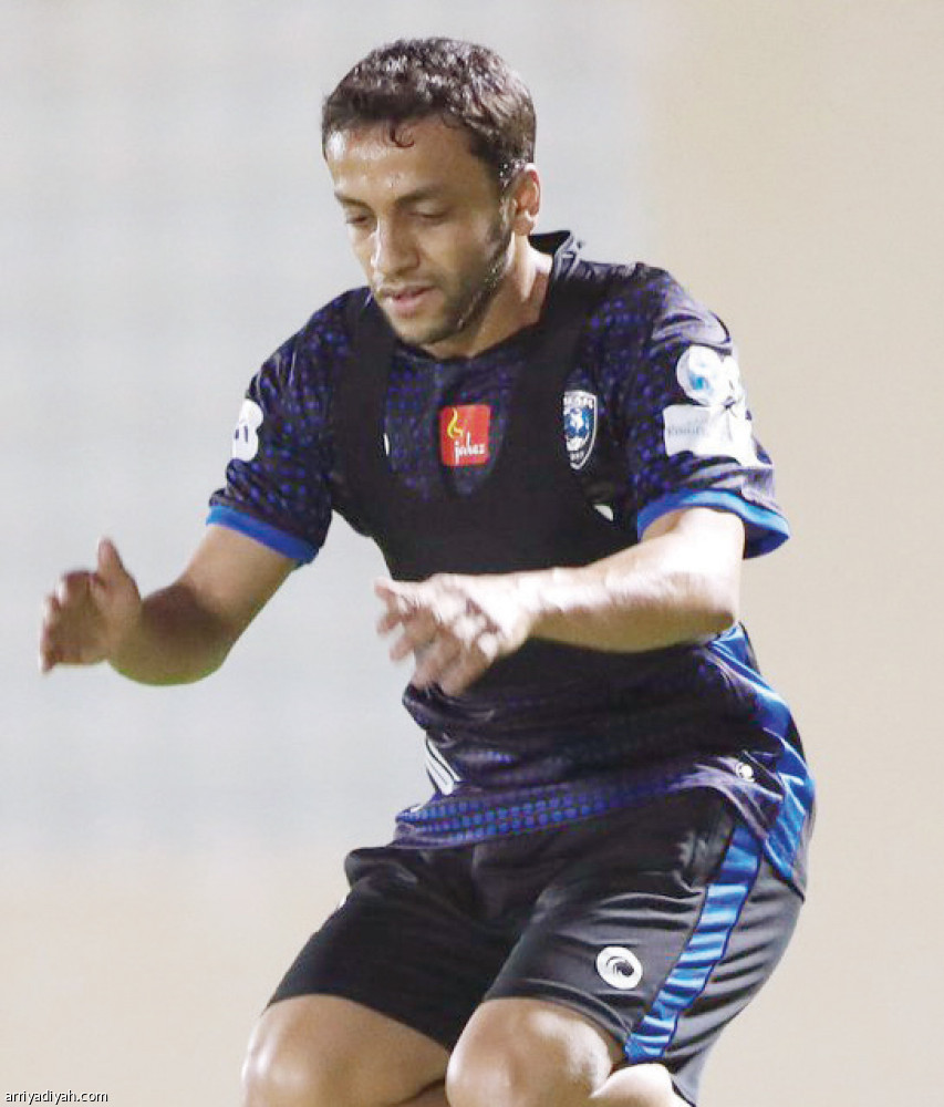 الهلال ينتظر 3..
وهيون يلتزم بالمواعيد