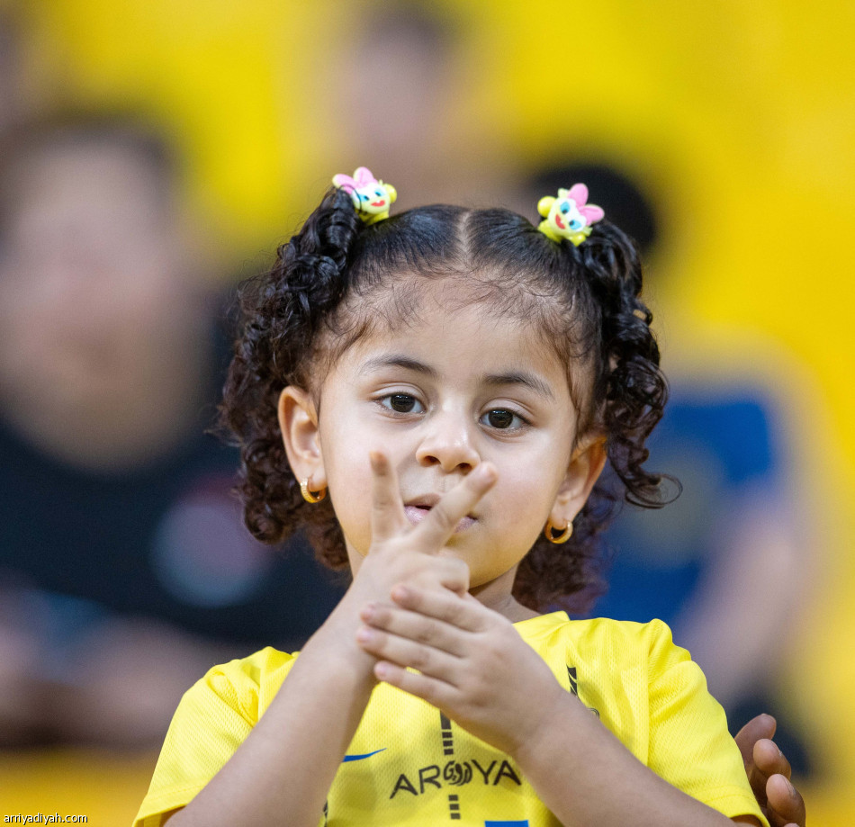 رونالدو
يوجه الضربة الـ 50