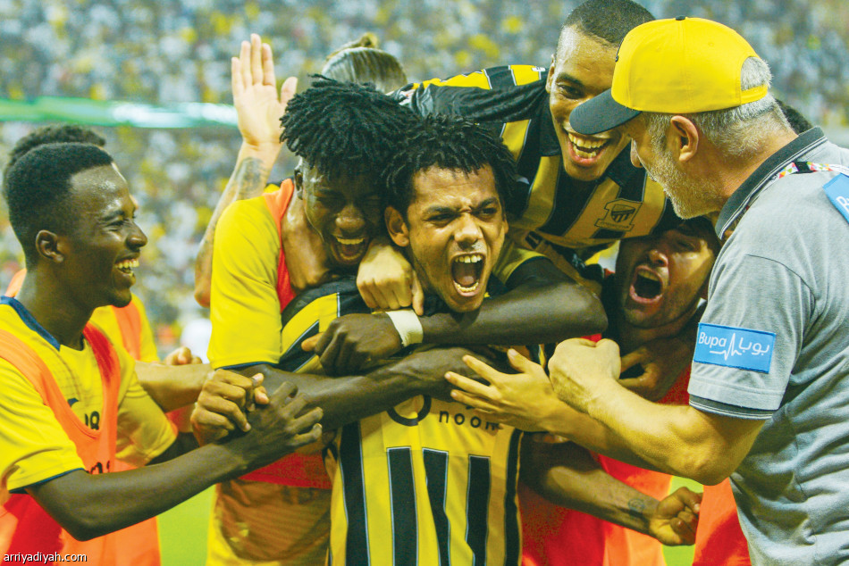 رومارينهو.. 
من الرحيل إلى نجومية الكأس