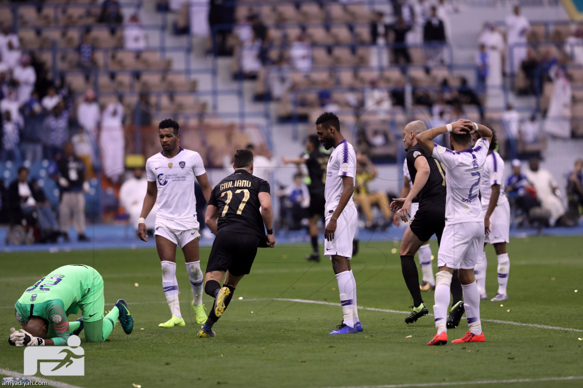 حسرة فقدان الصدارة