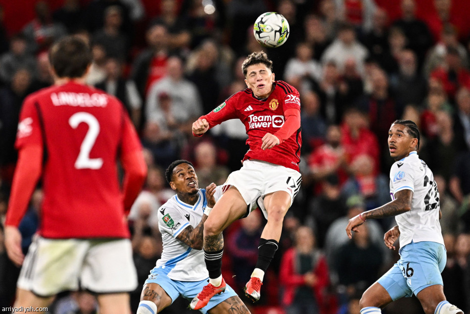 كأس الرابطة.. يونايتد يكسب كريستال بالاس