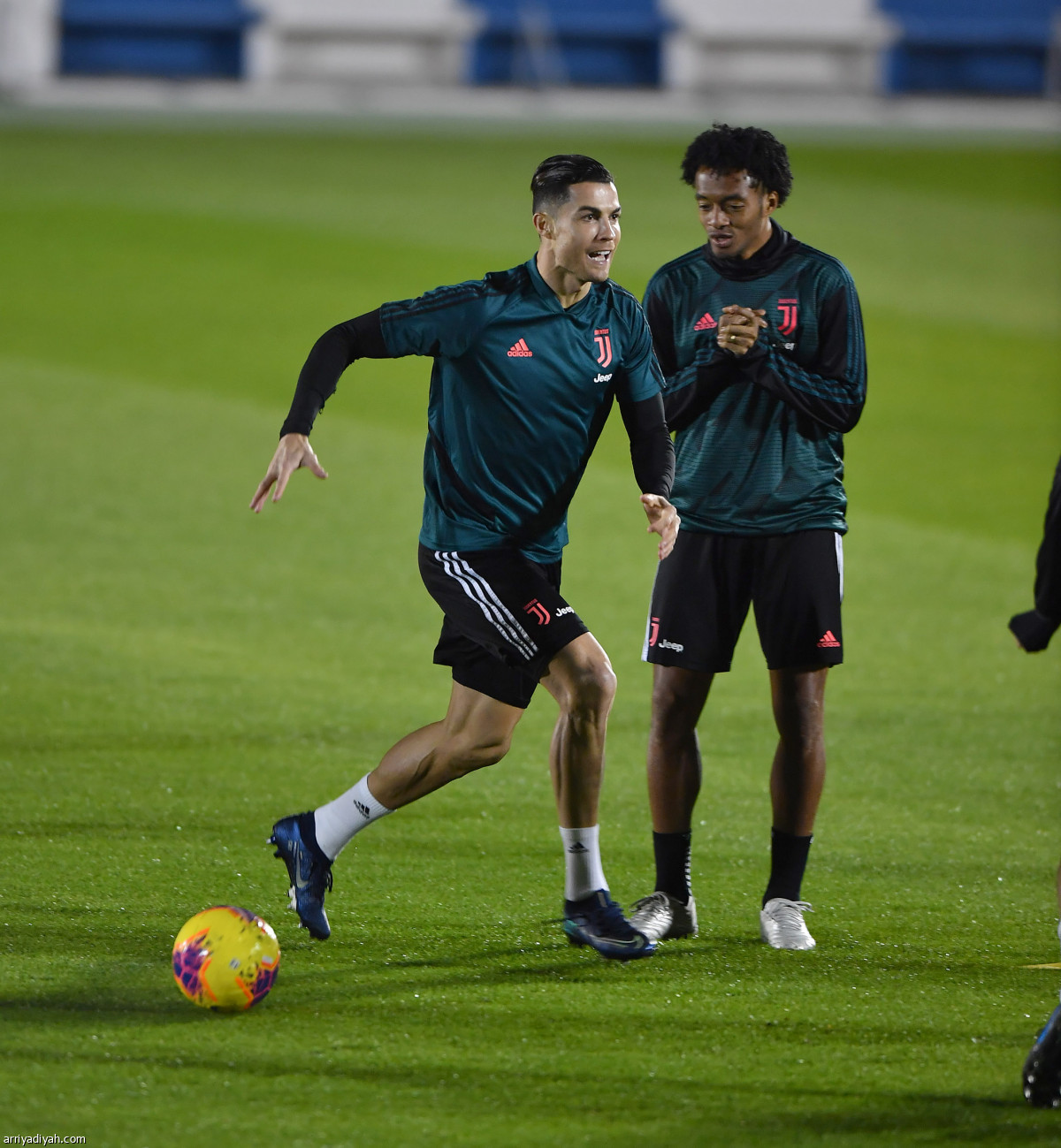 الهلال يجهز اليوفي للسوبر