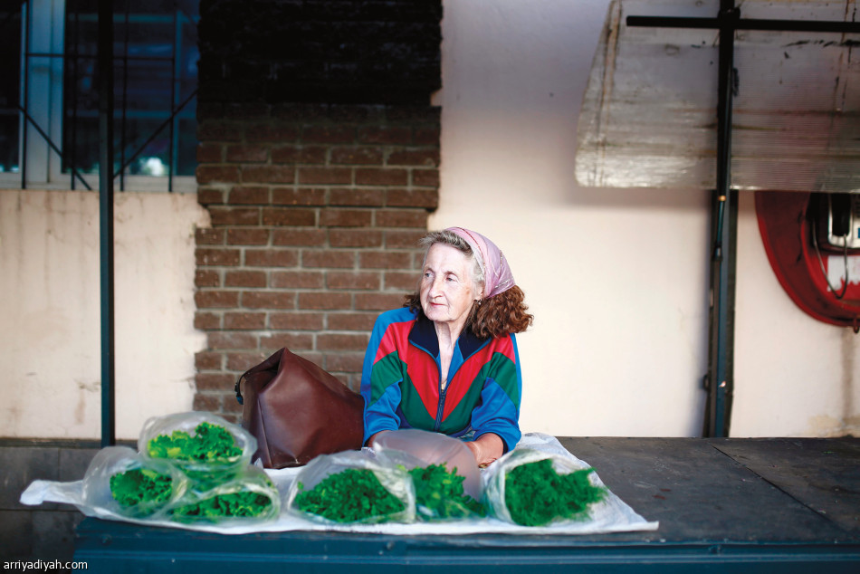 كازان هدوء في السوق
وصخب داخل الميدان